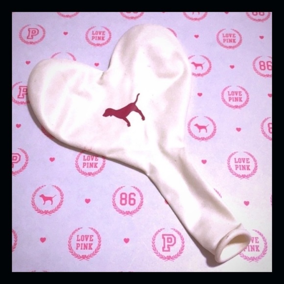 VS PINK Collectible Heart Balloon - Picture 5 of 6